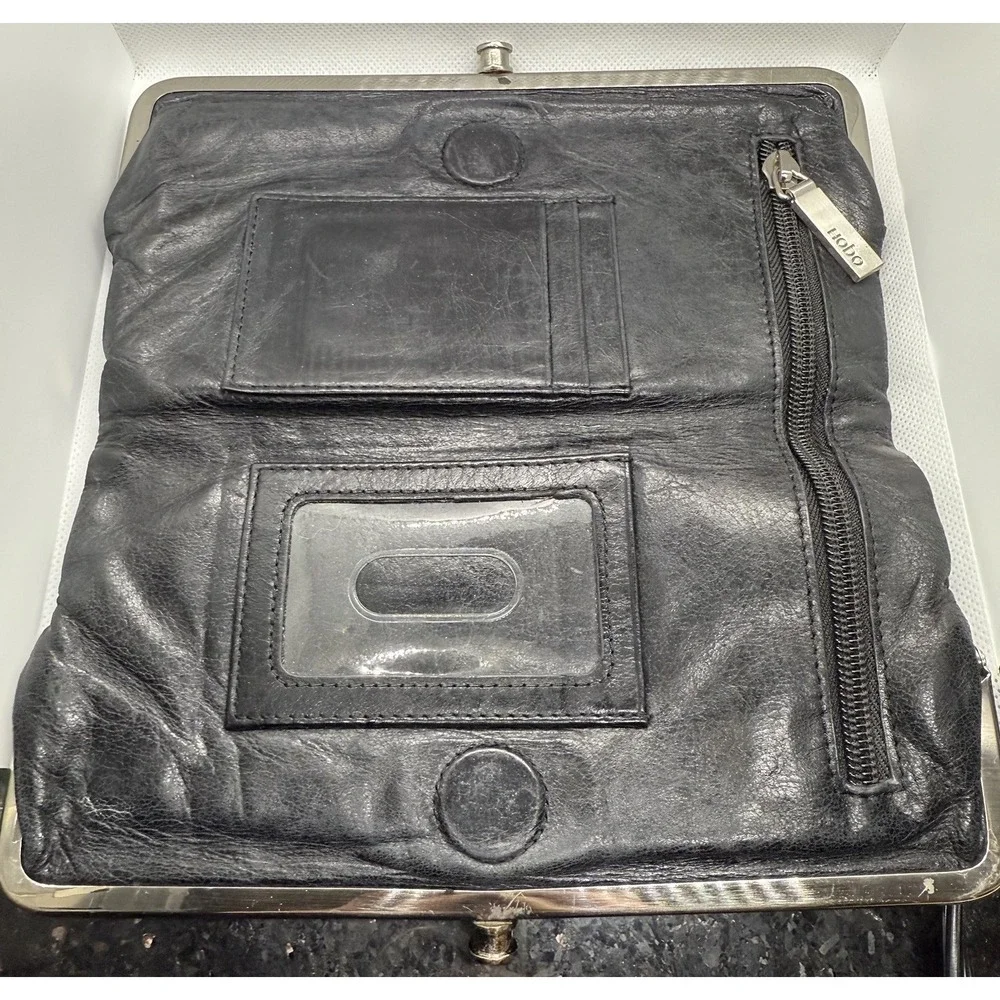 Hobo Original Lauren Clutch Wallet Kiss Lock Frame Black Leather Blue Interior